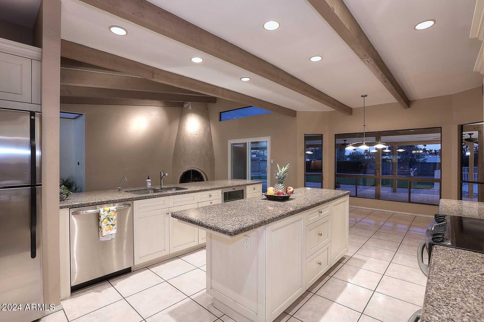 8103 East Redfield Road Scottsdale, AZ 85260 - Photo 17 of 85 Night-Kitchen-Family Room