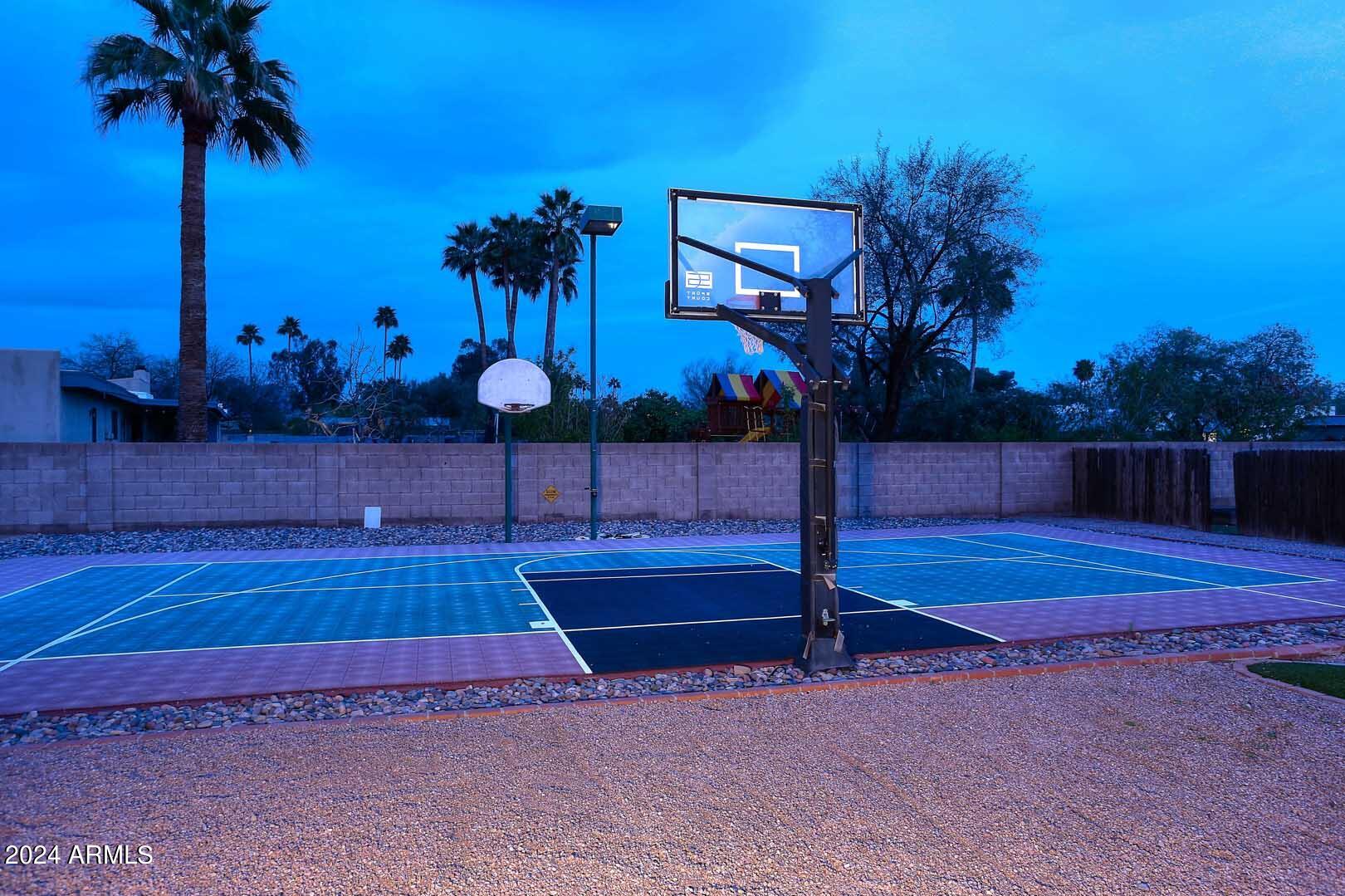 8103 East Redfield Road Scottsdale, AZ 85260 - Photo 52 of 85 Night-Sport Court