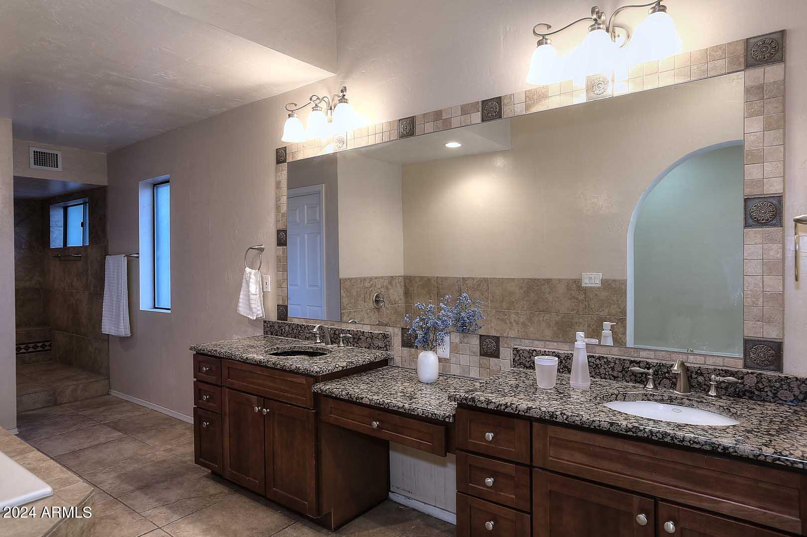 8103 East Redfield Road Scottsdale, AZ 85260 - Photo 68 of 85 Night-Primary Bath2