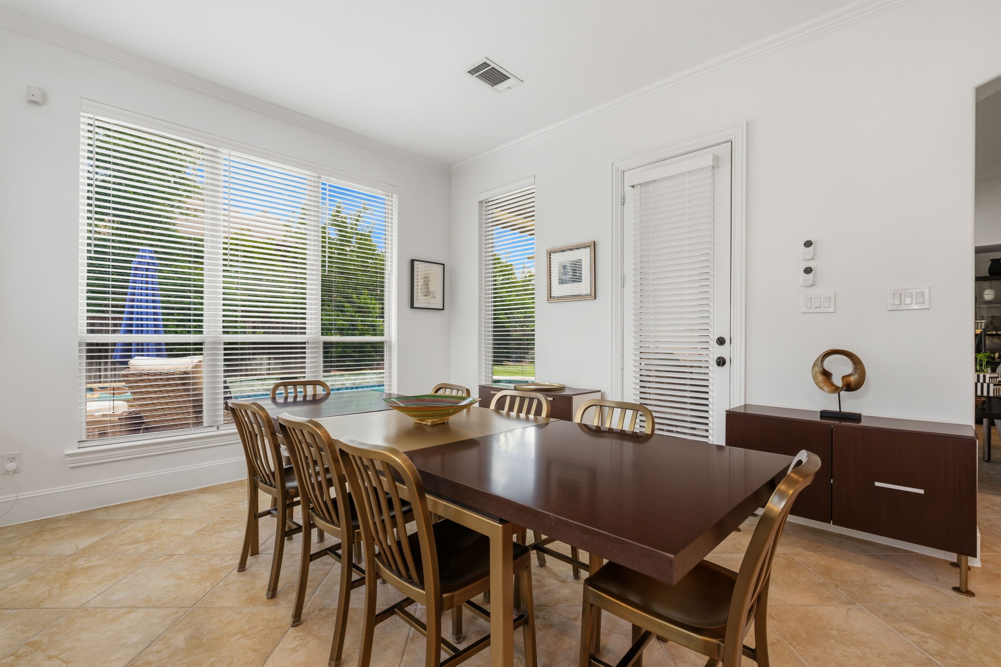 34 North Player Manor Circle Spring, TX 77382 - Photo 11 of 44 Ample breakfast room