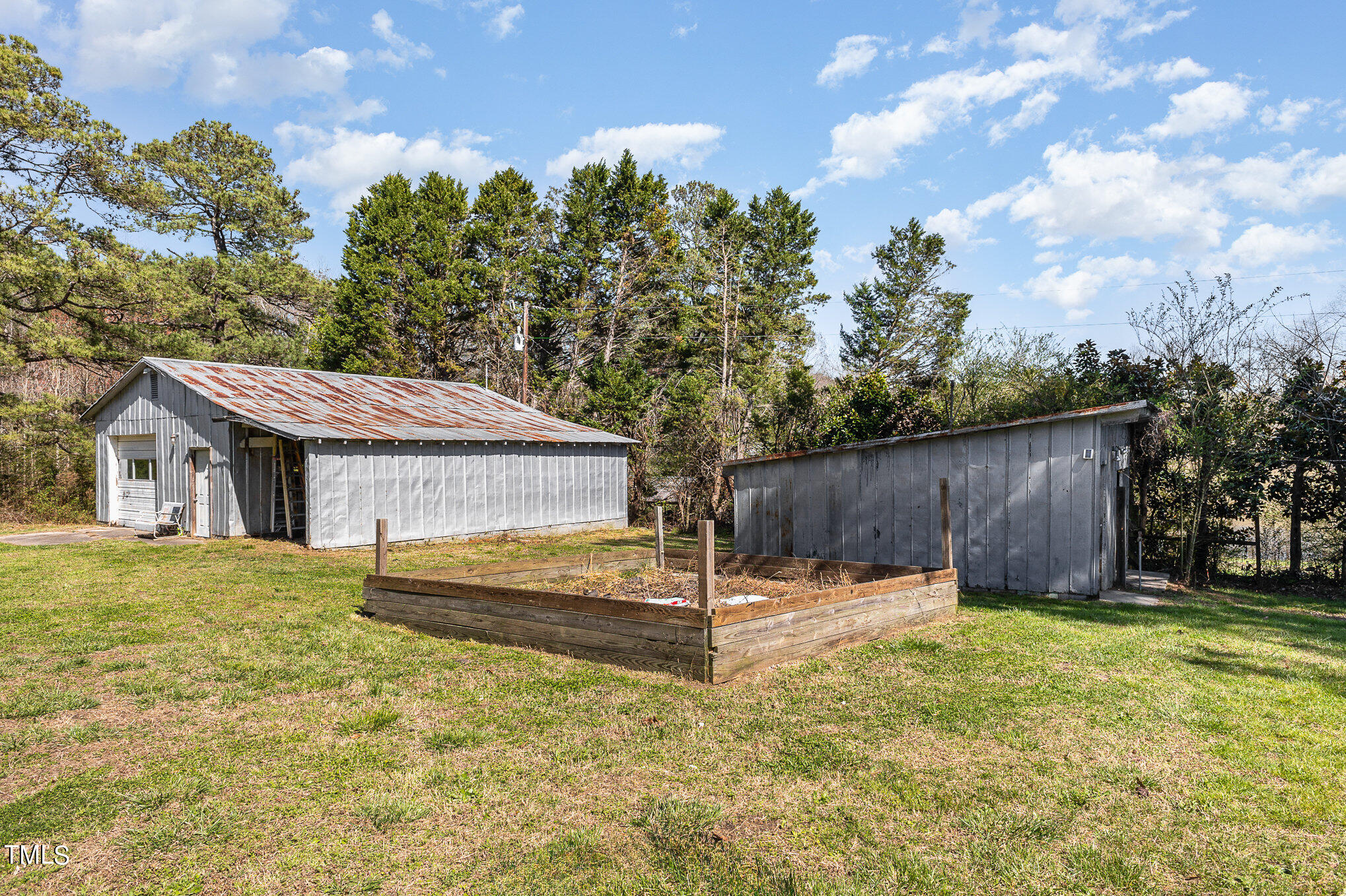701 Moss Road Zebulon, NC 27597 - Photo 23 of 26 Garden