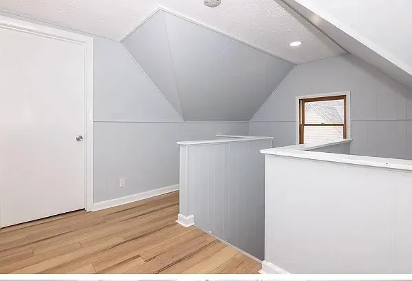 $3,800 | 1362 Narragansett Boulevard, Cranston, RI 02905