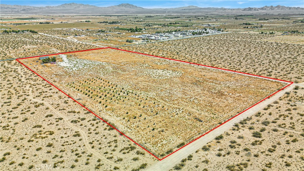 33633 Old Woman Springs Road Lucerne Valley, CA 92356 - Photo 12 of 25