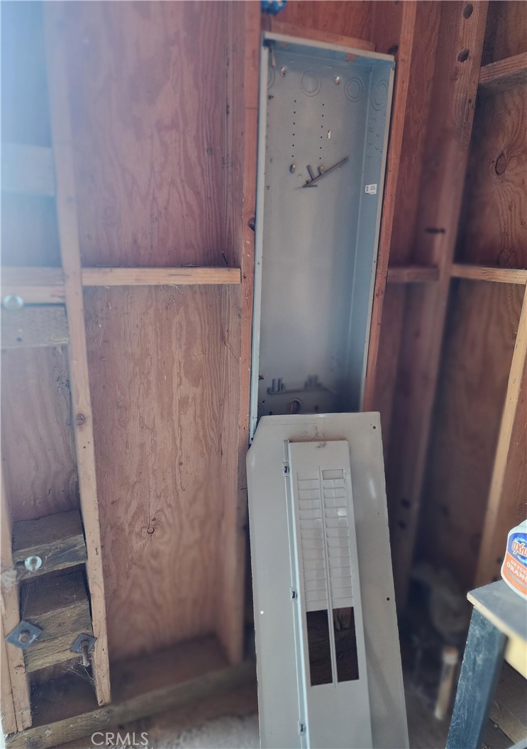 33633 Old Woman Springs Road Lucerne Valley, CA 92356 - Photo 18 of 25