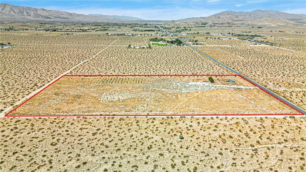 33633 Old Woman Springs Road Lucerne Valley, CA 92356 - Photo 8 of 25