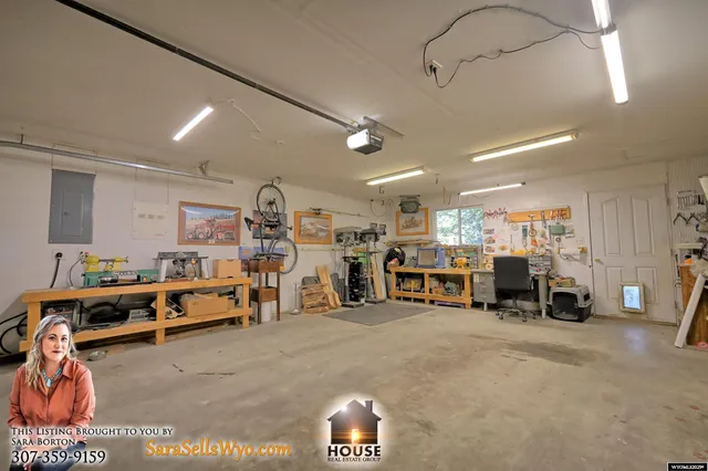 $263,000 | 925 Skyline Drive, Douglas, WY 82633