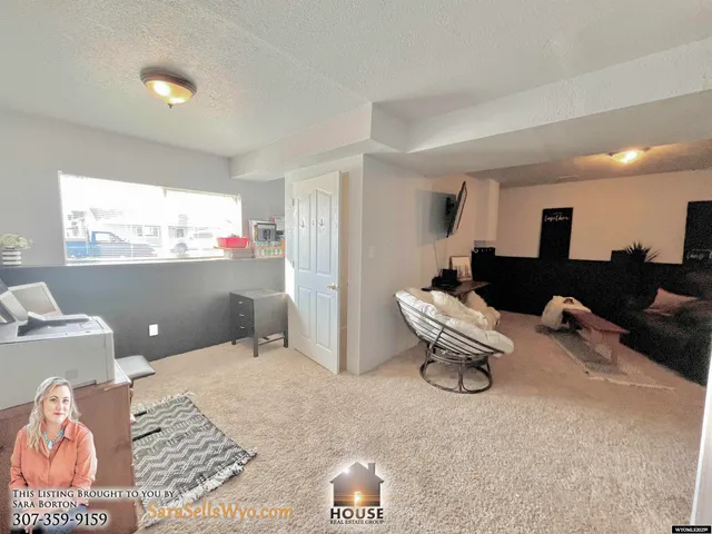 $263,000 | 925 Skyline Drive, Douglas, WY 82633