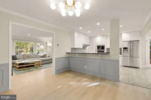 $1,349,500 | 11601 Magruder Lane, Rockville, MD 20852