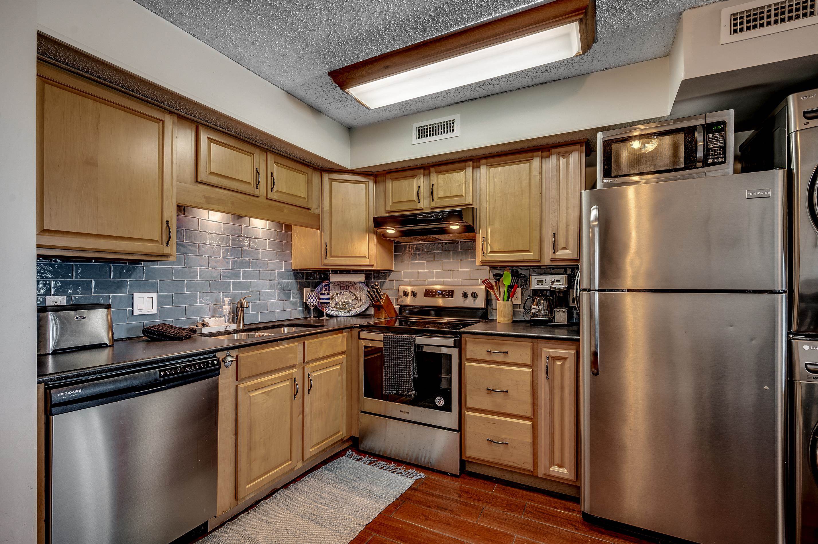 400 North Waccamaw Drive, Unit 304 Murrells Inlet, SC 29576 - Photo 8 of 38