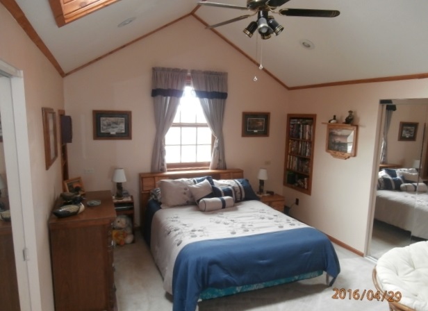 10951 East Remick Road St. Louis, MI 48880 - Photo 18 of 33 1815548-17.JPG