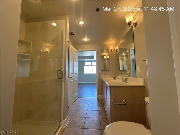 $1,800 | 150 South Las Vegas Boulevard, Unit 2202, Las Vegas, NV 89101