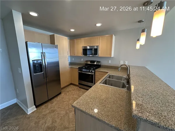 $1,800 | 150 South Las Vegas Boulevard, Unit 2202, Las Vegas, NV 89101