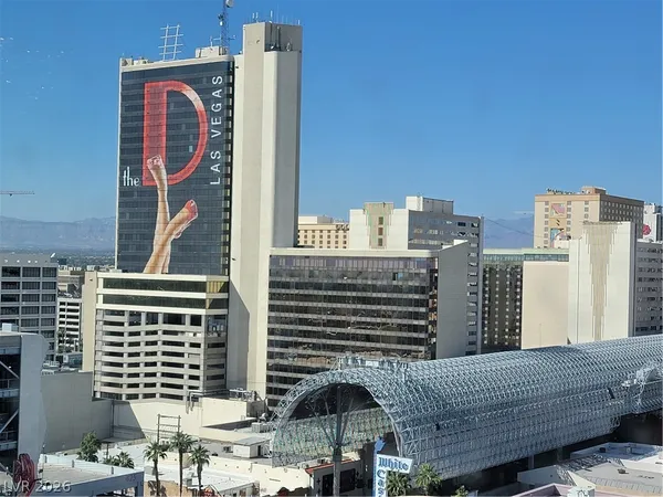 $1,800 | 150 South Las Vegas Boulevard, Unit 2202, Las Vegas, NV 89101