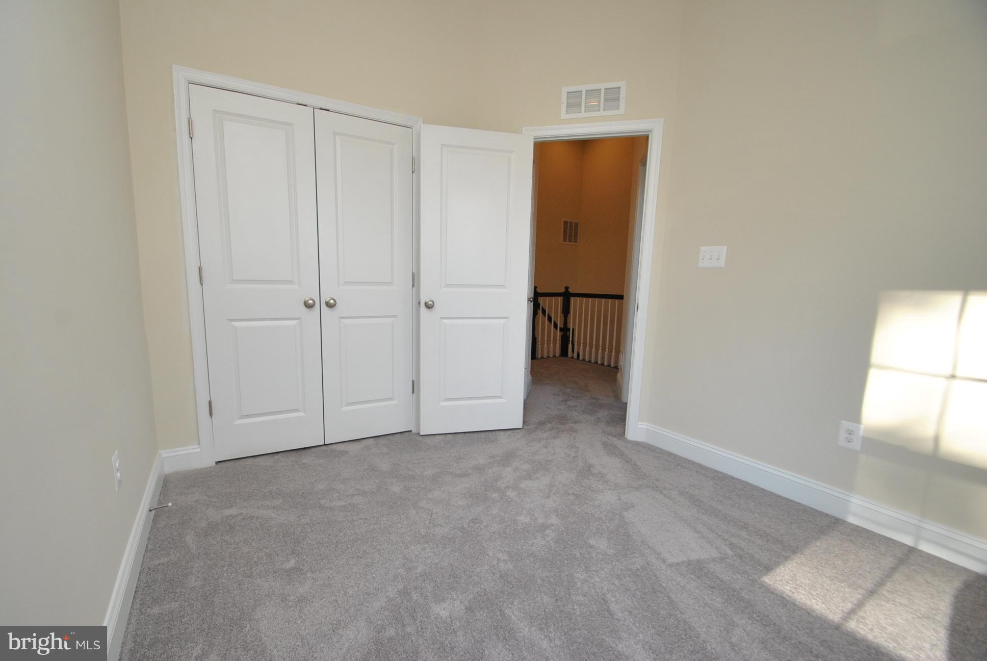 9919 Ravenhurst Road Middle River, MD 21220 - Photo 23 of 34 Gallery Image 23