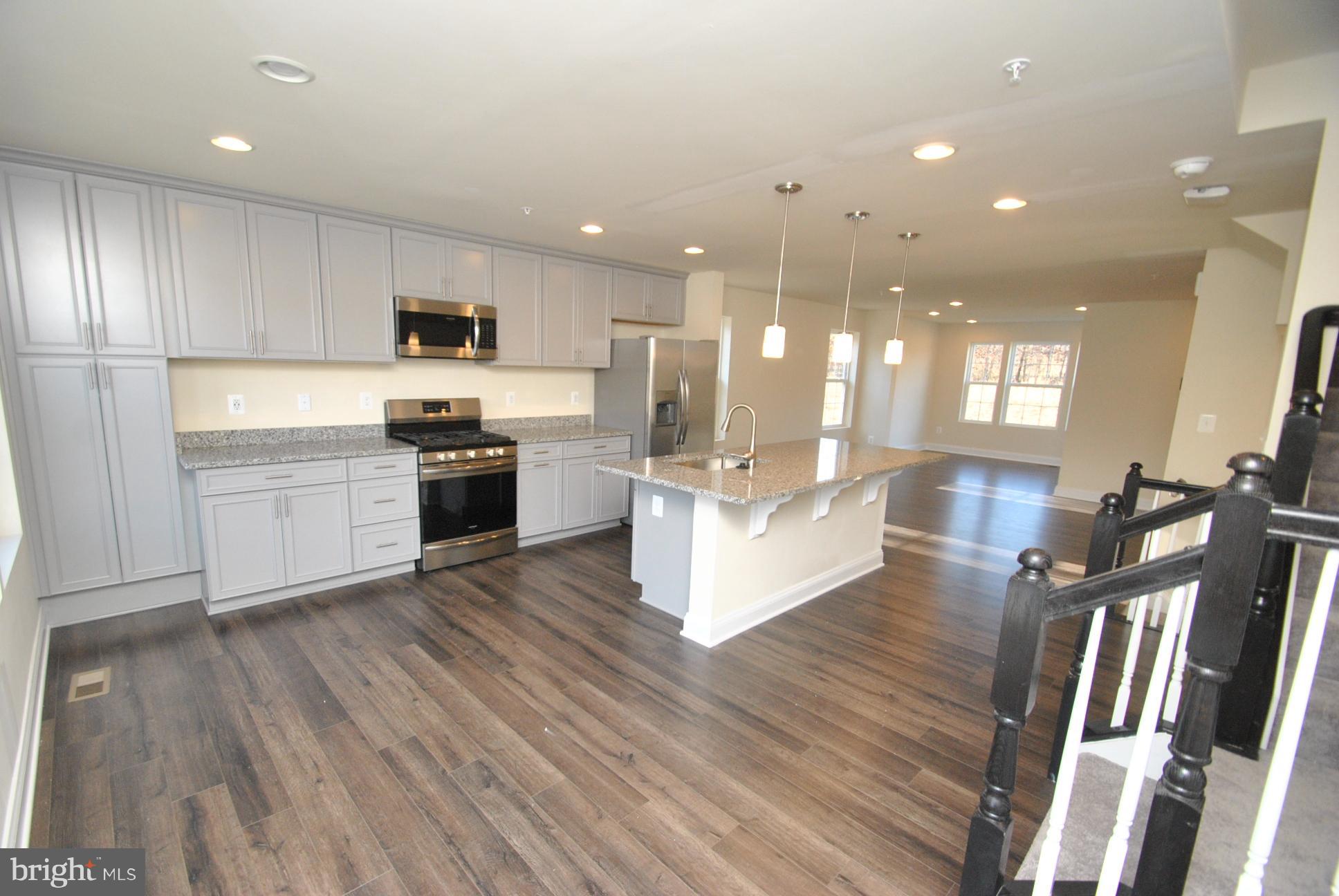 9919 Ravenhurst Road Middle River, MD 21220 - Photo 7 of 34 Gallery Image 7
