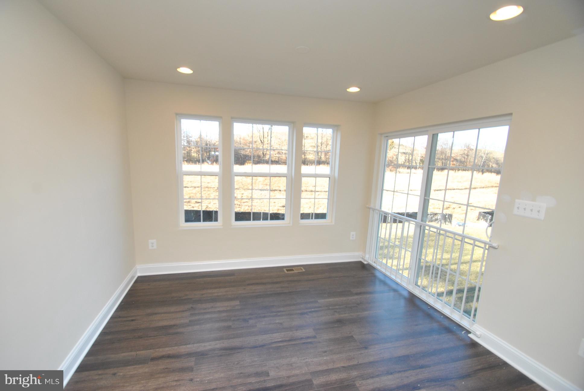 9919 Ravenhurst Road Middle River, MD 21220 - Photo 10 of 34 Gallery Image 10