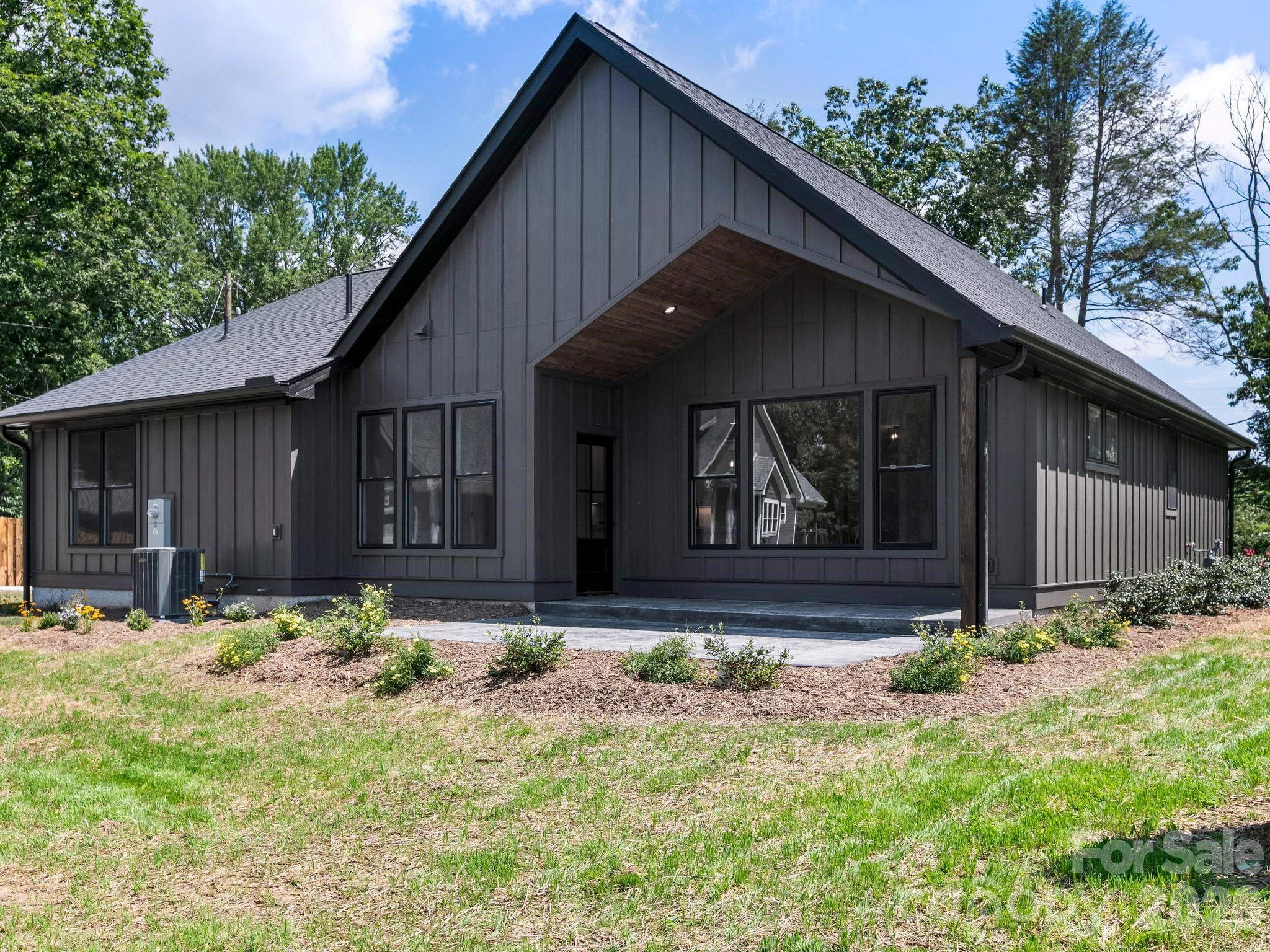 229 Asbury Road Candler, NC 28715 - Photo 26 of 27 Gallery Image 26