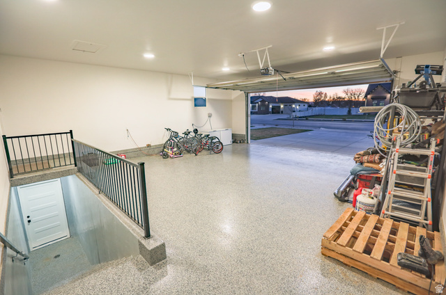 126 North 800 West Mapleton, UT 84664 - Photo 59 of 79 Garage at dusk featuring recessed lighting