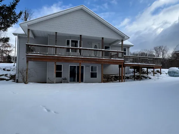 $319,900 | 10713 South 34th Street, Vicksburg, MI 49097