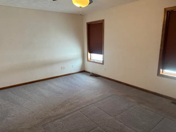 $319,900 | 10713 South 34th Street, Vicksburg, MI 49097