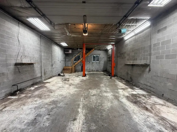 $319,900 | 10713 South 34th Street, Vicksburg, MI 49097