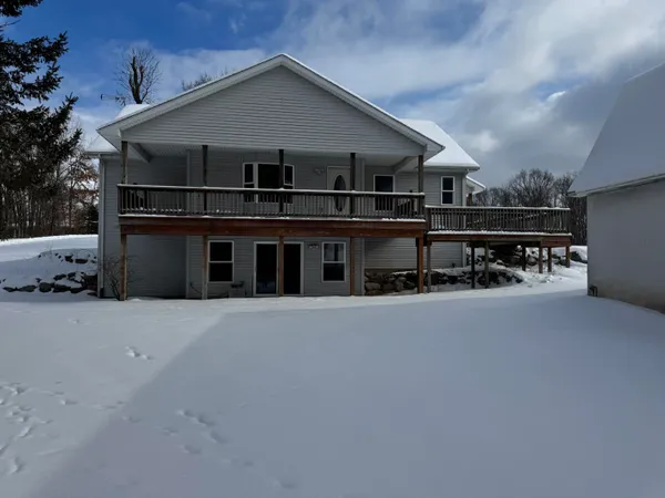 $319,900 | 10713 South 34th Street, Vicksburg, MI 49097