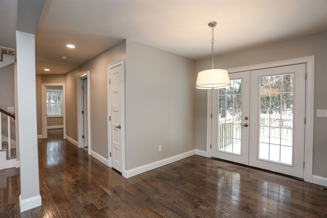 18 Benton Road Hooksett, NH 03106 - Photo 11 of 34 Gallery Image 11