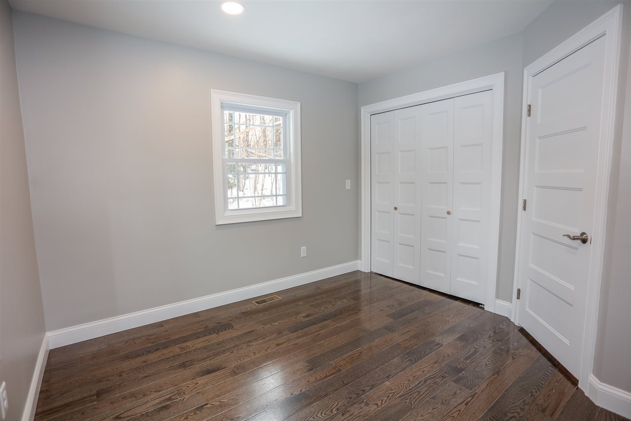 18 Benton Road Hooksett, NH 03106 - Photo 15 of 34 Gallery Image 15