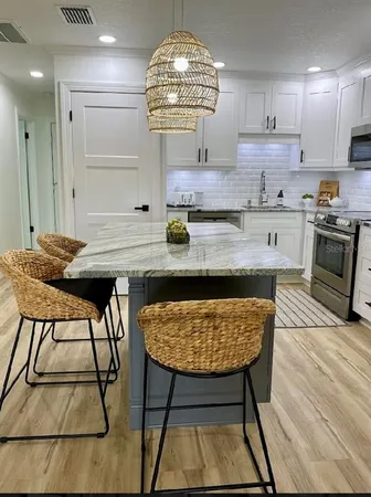 $2,500 | 646 Yardarm Drive, Unit 23, Apollo Beach, FL 33572