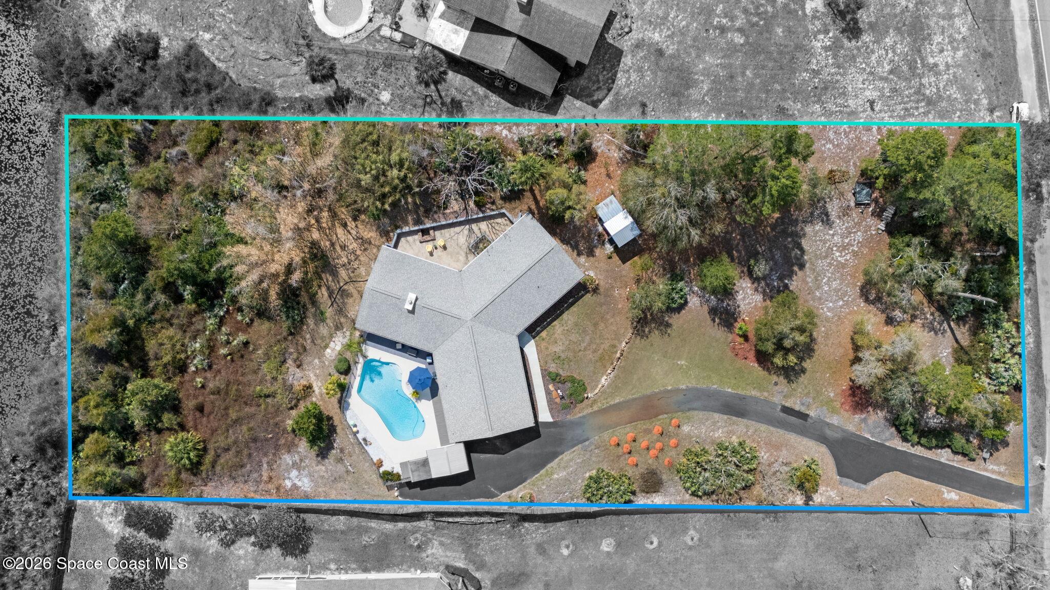 1505 South Carpenter Road Titusville, FL 32796 - Photo 35 of 36 a view of a bird bath