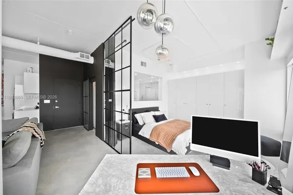 $3,300 | 10 Southwest South River Drive, Unit 1512, Miami, FL 33130