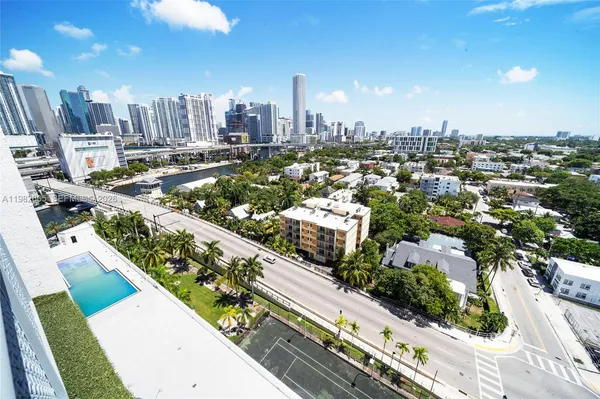 $3,300 | 10 Southwest South River Drive, Unit 1512, Miami, FL 33130