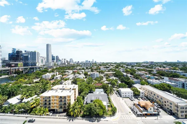 $3,300 | 10 Southwest South River Drive, Unit 1512, Miami, FL 33130