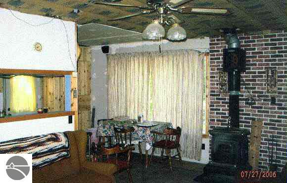 5190 Hardlicka Road Hale, MI 48739 - Photo 5 of 8 1751571-4.JPG