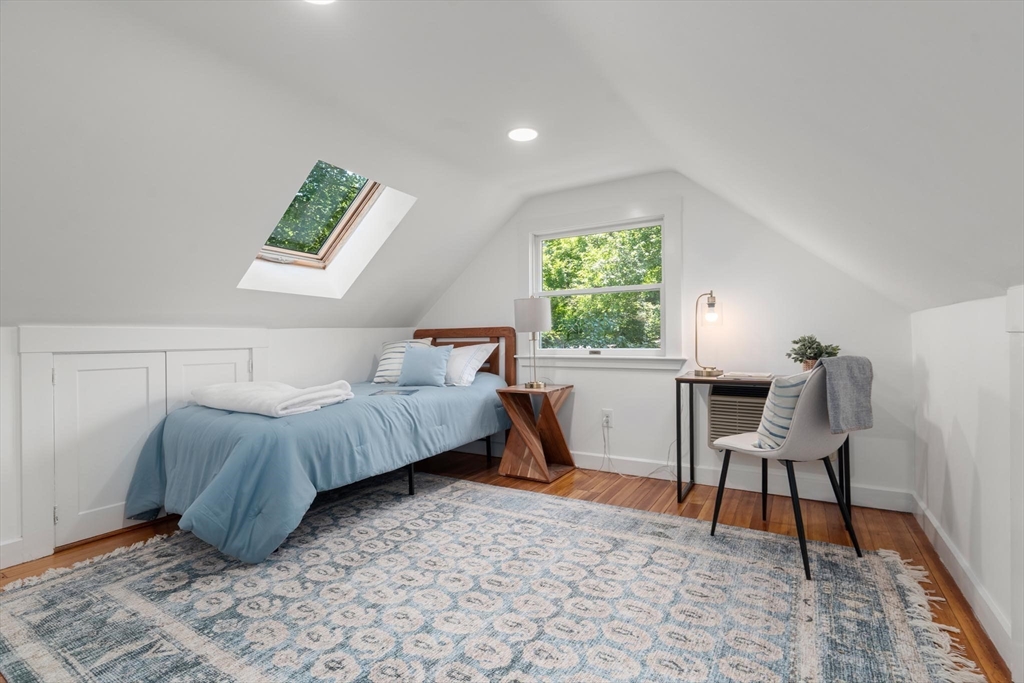 25 Chestnut Hill Road Newton, MA 02467 - Photo 17 of 32