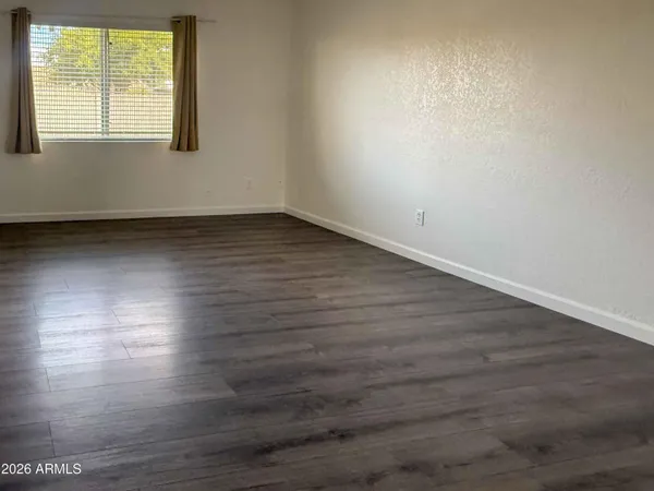 $2,200 | 16811 North 32nd Avenue, Phoenix, AZ 85053