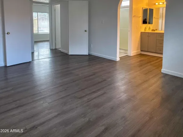 $2,200 | 16811 North 32nd Avenue, Phoenix, AZ 85053