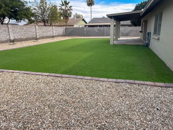 $2,200 | 16811 North 32nd Avenue, Phoenix, AZ 85053