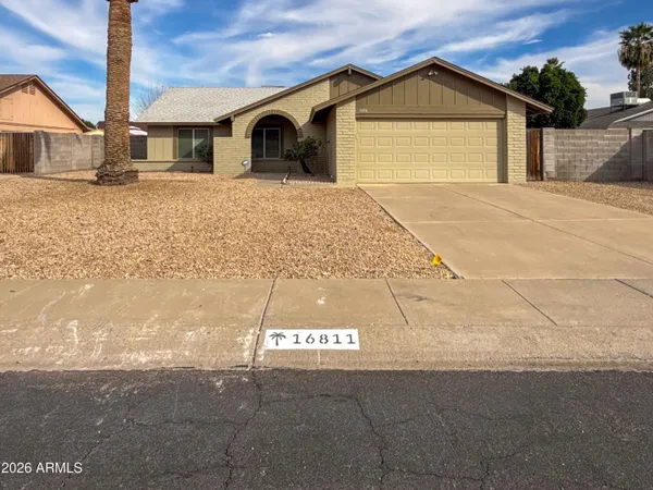 $2,200 | 16811 North 32nd Avenue, Phoenix, AZ 85053