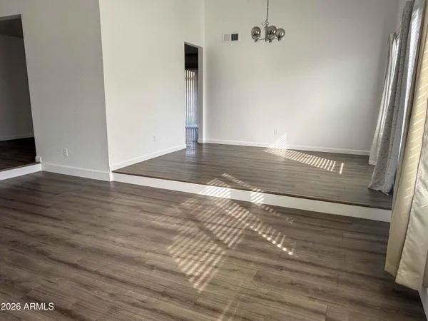 $2,200 | 16811 North 32nd Avenue, Phoenix, AZ 85053