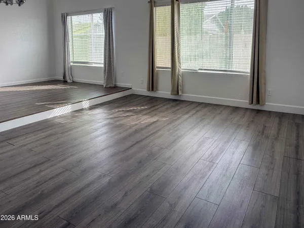 $2,200 | 16811 North 32nd Avenue, Phoenix, AZ 85053