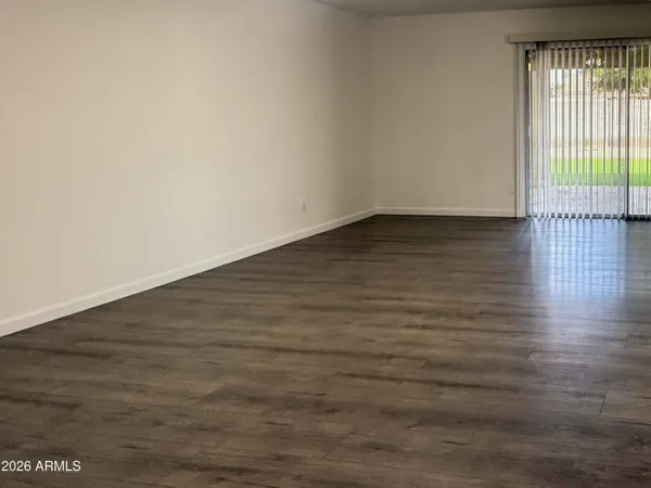 $2,200 | 16811 North 32nd Avenue, Phoenix, AZ 85053