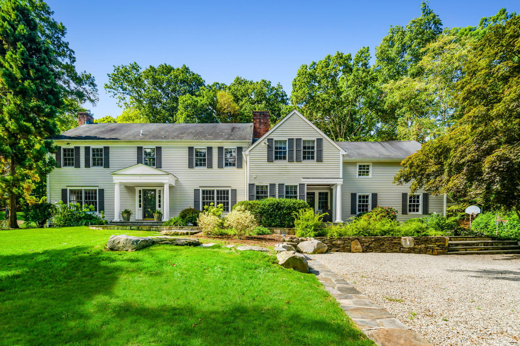 578 Valley Road New Canaan, CT 06840 - Photo 1 of 42 1-web-or-mls-_DSC1261