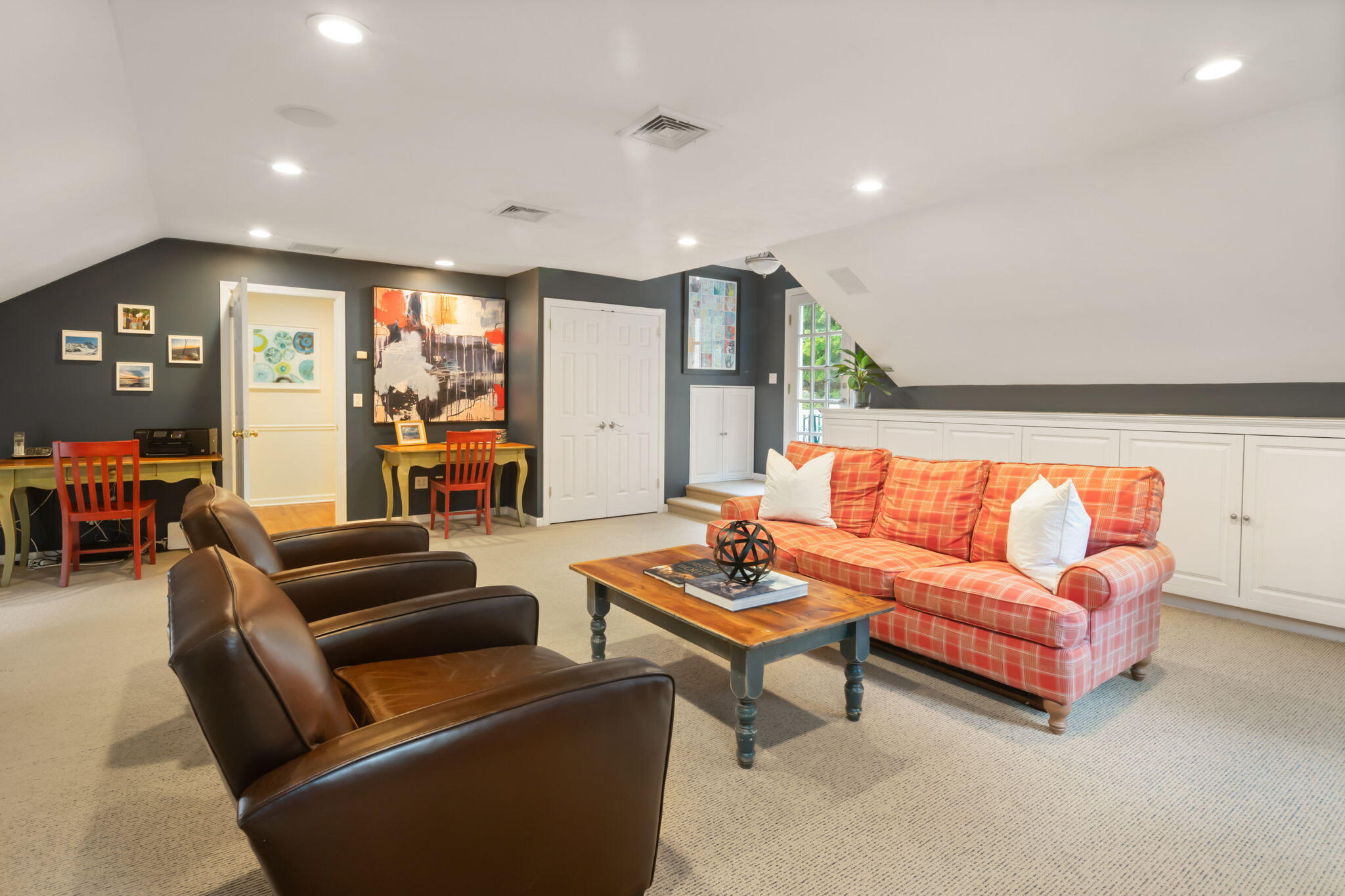 578 Valley Road New Canaan, CT 06840 - Photo 33 of 42 80-web-or-mls-DSC02852