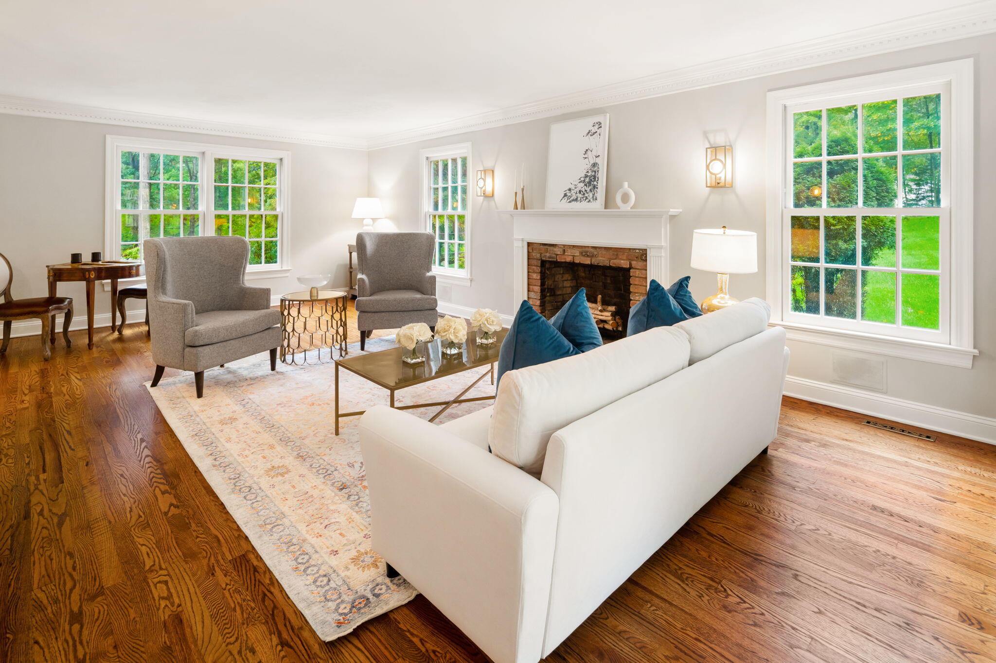 578 Valley Road New Canaan, CT 06840 - Photo 5 of 42 56-web-or-mls-DSC02702