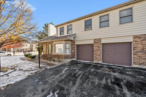 $2,525 | 9309 Wherry Lane, Orland Park, IL 60462