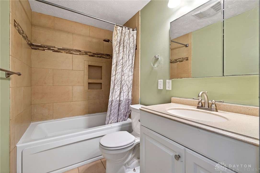 6302 Gander Road East Dayton, OH 45424 - Photo 22 of 58 Gallery Image 22