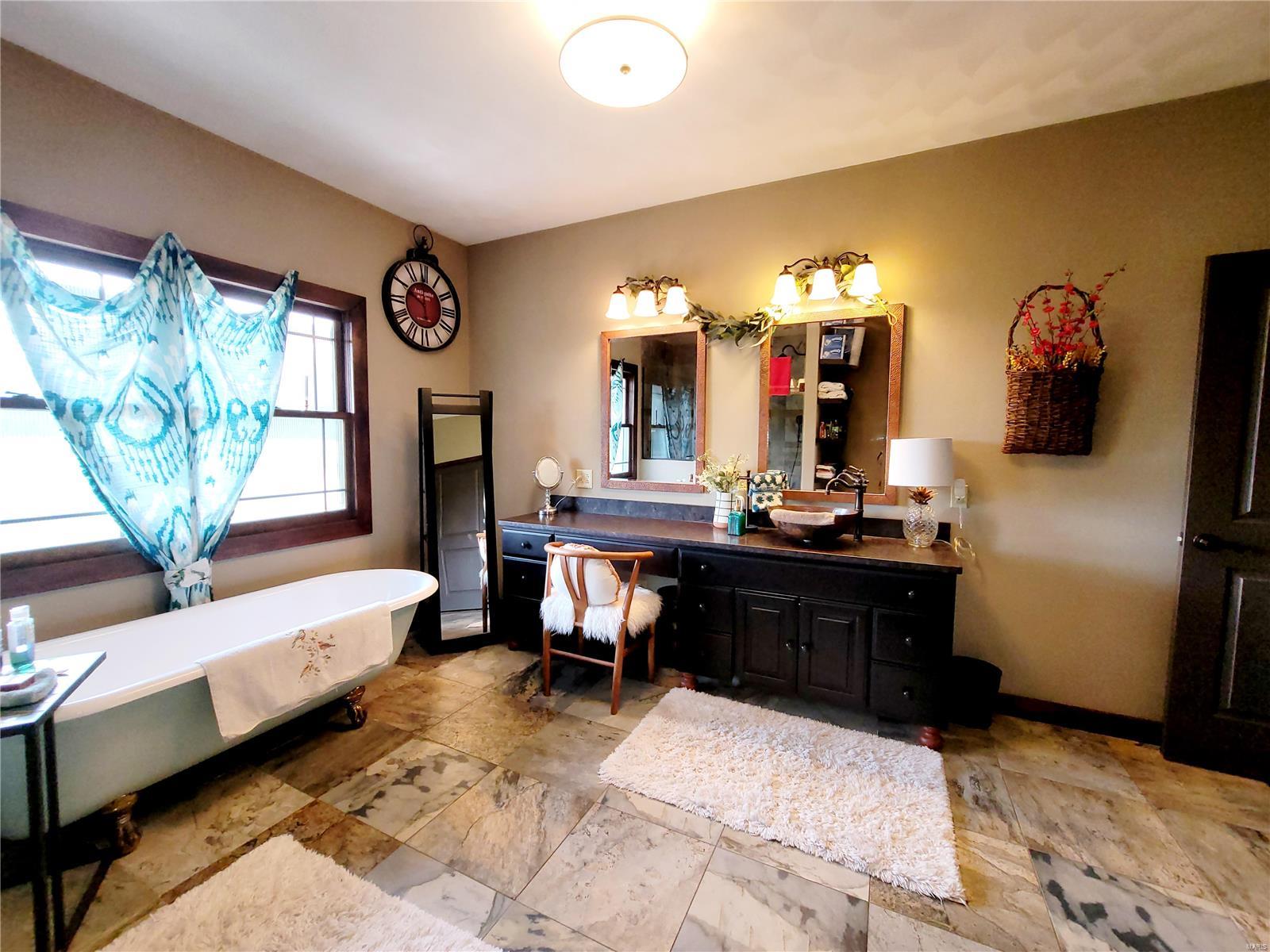 3031 Douglas Road Millstadt, IL 62260 - Photo 19 of 52 Gallery Image 19