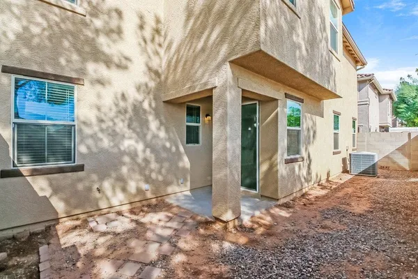 $2,335 | 495 North Ranger Trail, Gilbert, AZ 85234
