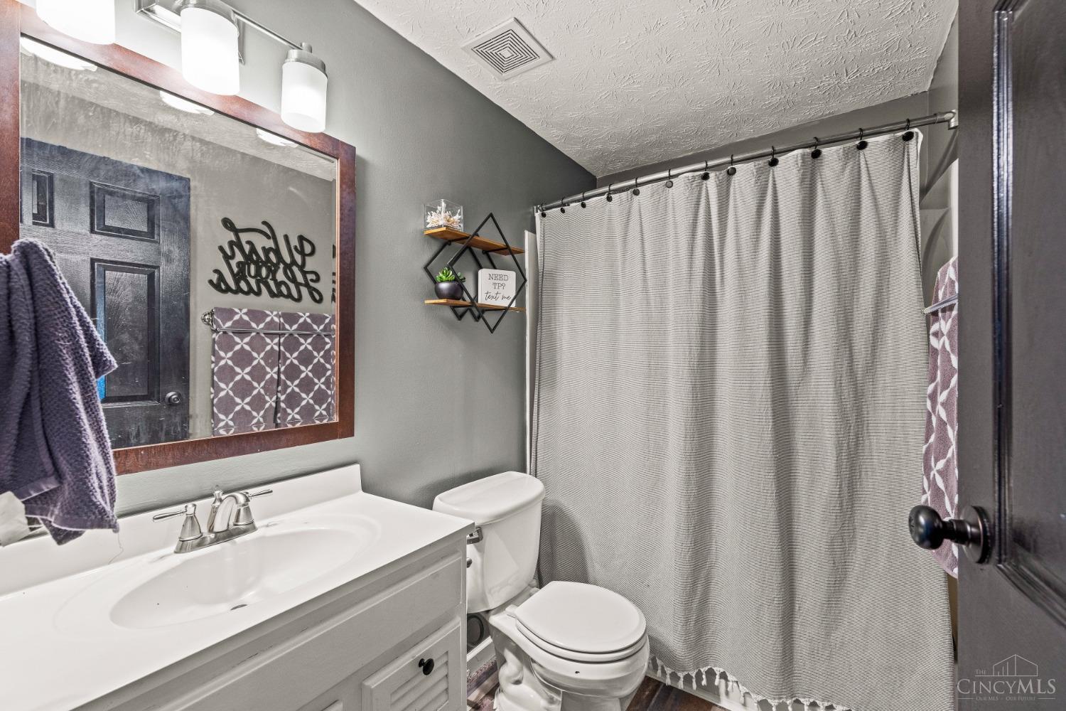 678 Ridgeview Drive Harrison, OH 45030 - Photo 15 of 37 Gallery Image 15